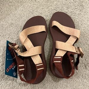 Mega Z Cloud Chaco 30th Anniversary “Tuscany” Limited Edition - Size 9 - New